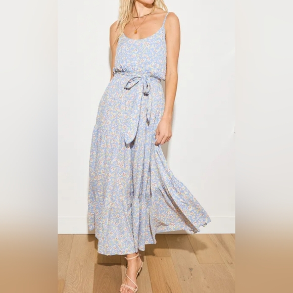 Lulu's Sunny Bliss Light Blue Floral Print Tiered Maxi Dress SZ. SM NWT - Picture 6 of 10